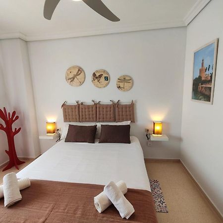 Anfitriones De Glamour - Albor De Sevilla Montequinto Екстер'єр фото